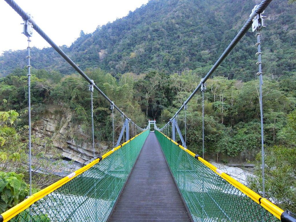 裡冷吊橋（和平）