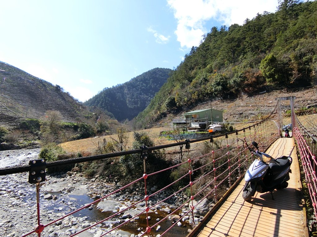 平等吊橋