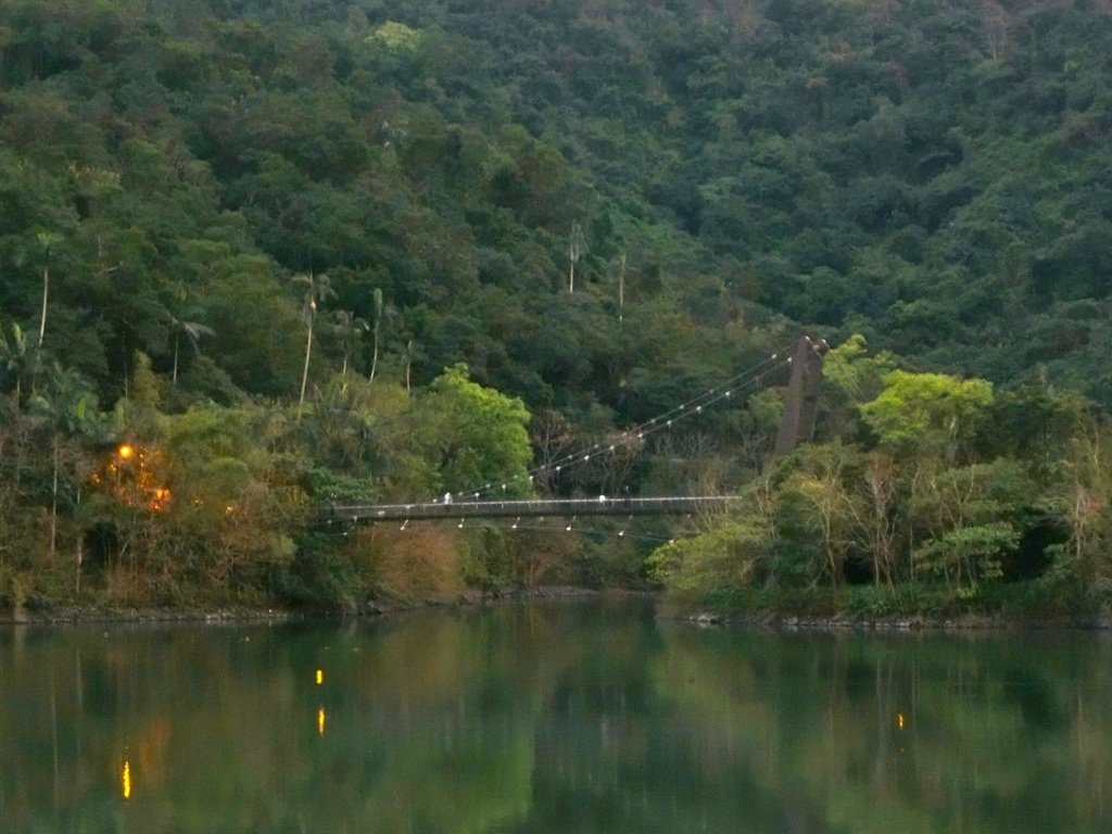 梅花湖吊橋（冬山）