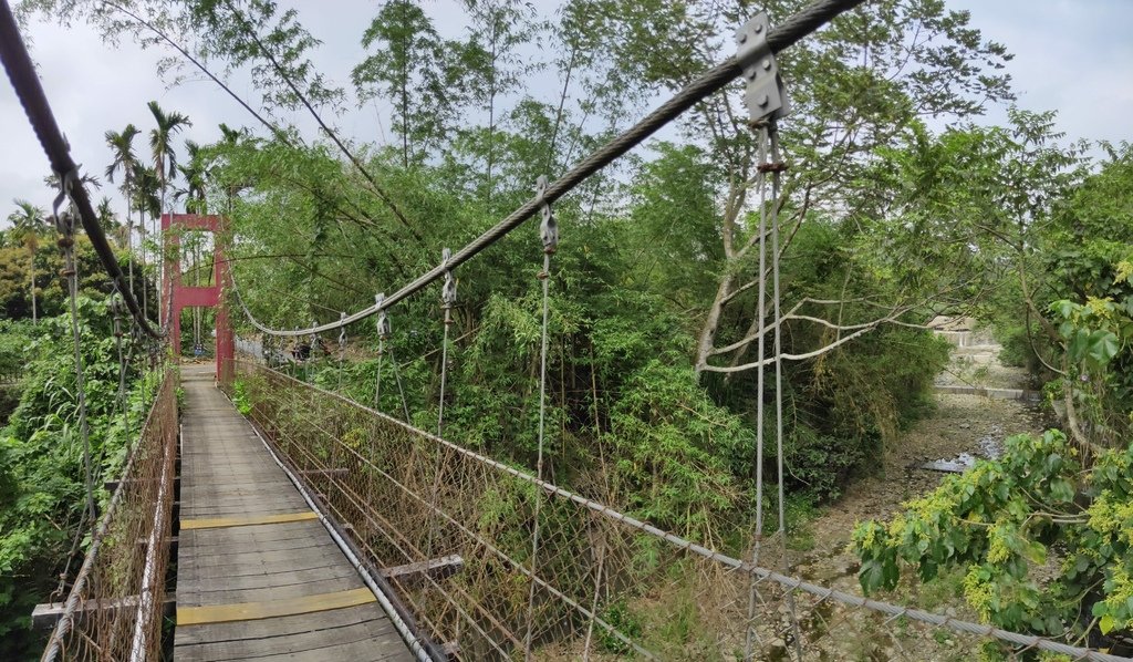 行殿吊橋（古坑）