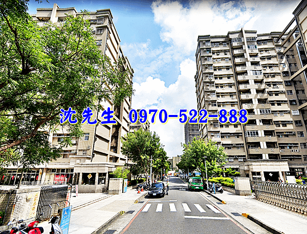 台南市小東路423巷3號10樓之1台南法拍屋代標沈先生0970522888台南市北區法拍屋湯山新城四房平車南紡國賓成大復興國小4.png