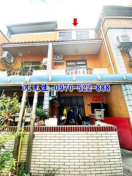 苗栗市玉維路18巷13號苗栗法拍屋代標沈先生0970522888苗栗市法拍屋近中苗黃昏市場靜巷透天4.jpg