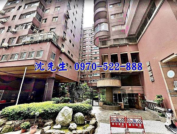 台南市安平區育平五街77號7樓之2台南法拍屋代標沈先生0970522888安平法拍屋海景富邑三房平車億載國小安平國中1.jpg