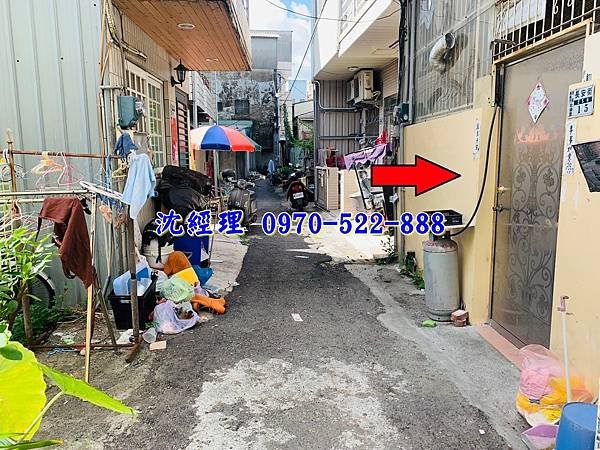 嘉義市西區長安街25巷15號嘉義法拍屋代標沈先生0970522888嘉義市西區法拍屋近秀泰廣場靜巷透天5.jpg