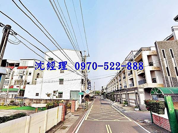 雲林縣斗六市崙南路42號雲林法拍屋代標沈先生0970522888斗六法拍屋大崙邊間透天車墅4.jpg