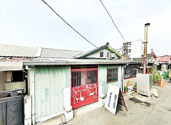 嘉義縣民雄鄉北斗村北勢子路426號嘉義法拍屋代標沈先生0970522888民雄法拍屋民雄工業區秀林國小透天平房2.jpg