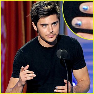 zac-efron-blue-nail-polish.jpg