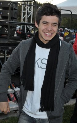 normal_david-archuleta-102310-1.jpg