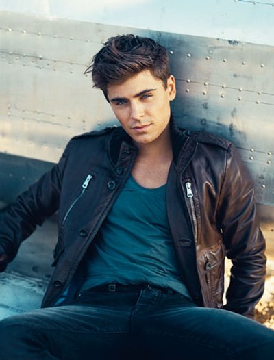 Zac-Efron-Details-6.jpg