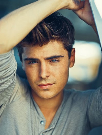 Zac-Efron-Details-13.jpg