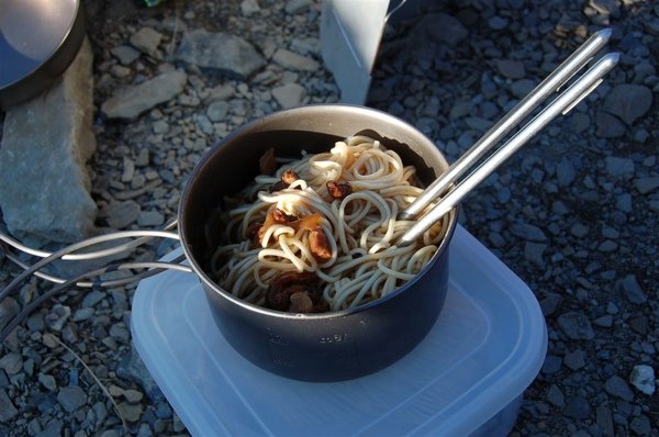 小羊晚餐~牛楠繪關廟麵