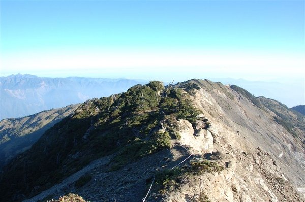 北峰拍往南湖大山