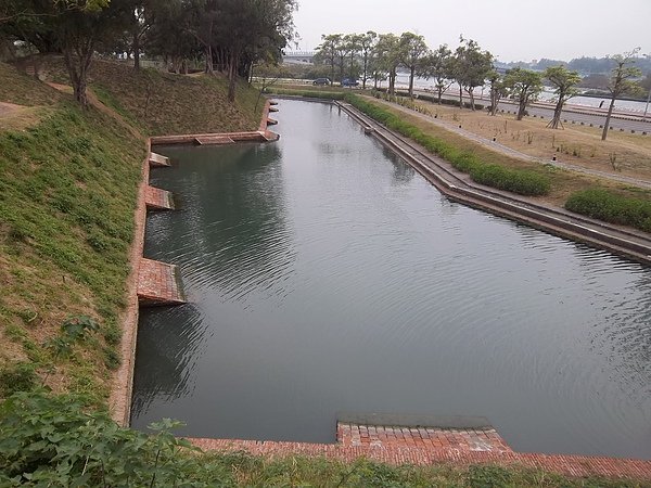 202_2002.JPG