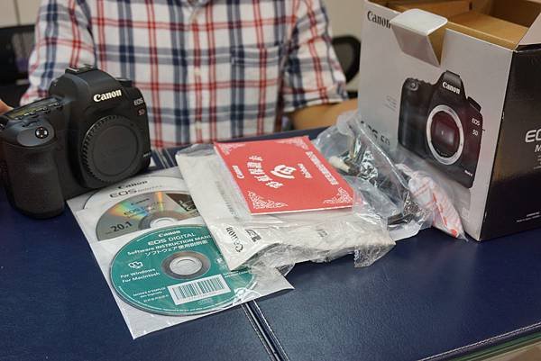 台中品光數位NOVA英才店 收購單眼相機 Canon 5D2