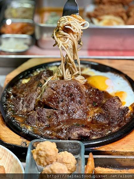LINE_ALBUM_蘇坤蔚牛排（台中）_230410_4.jpg