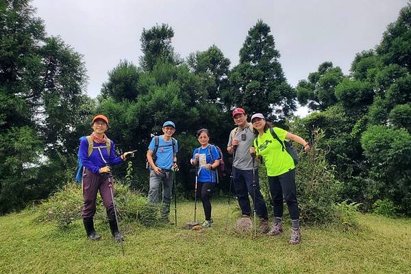 LINE_ALBUM_2021925 平頂古圳加很多的草原_210926_122.jpg