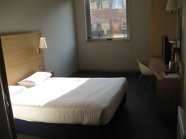 （2010.4倫敦、希臘）London St. Travelodge