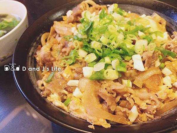 日式牛肉丼飯