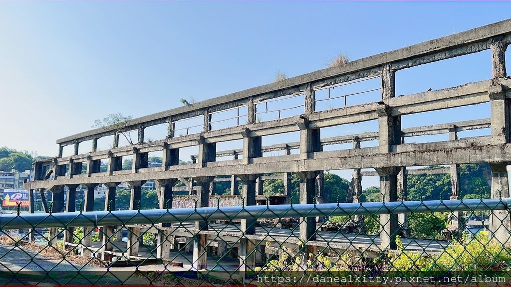 基隆印象~正濱漁港 彩色小屋 (台灣版 小希臘 ~威尼斯 )