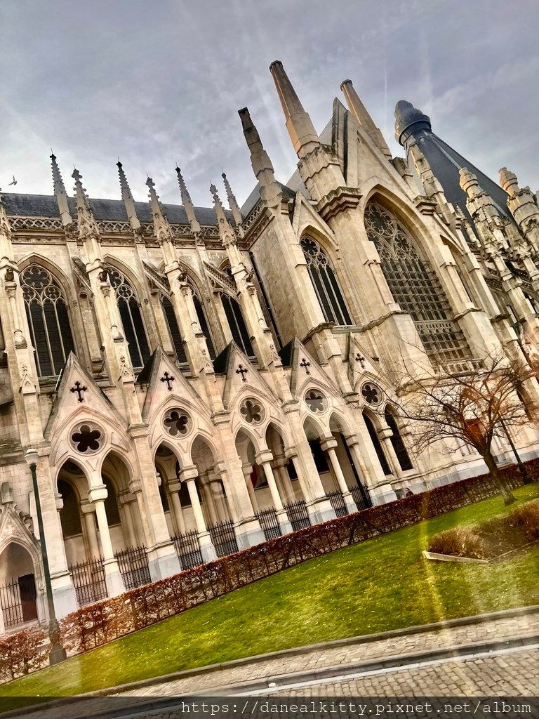 比利時~布魯塞爾黃金大廣場 Grand Place + 尿尿