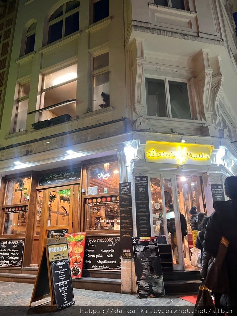 比利時~布魯塞爾黃金大廣場 Grand Place + 尿尿