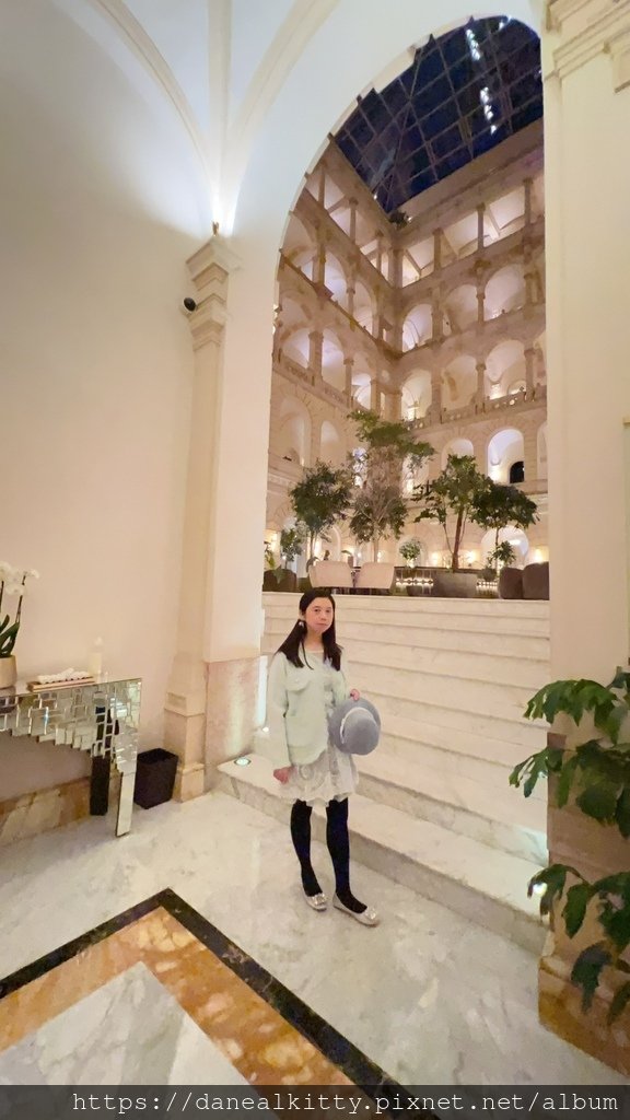 布達佩斯~五星 安納塔拉 紐約飯店 Anantara New
