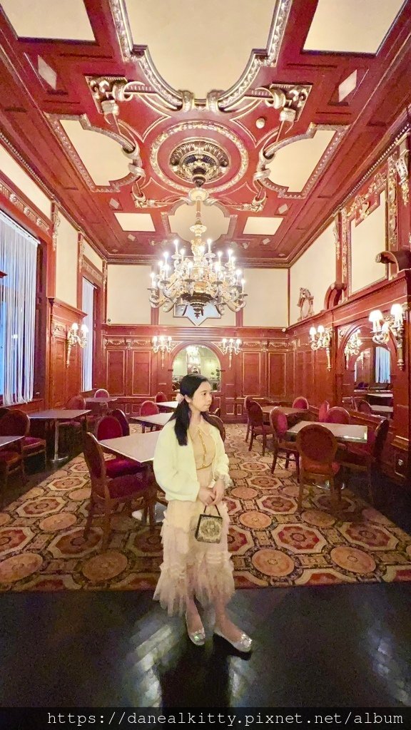 匈牙利 布達佩斯~ 百年歷史 紐約咖啡館 New York 