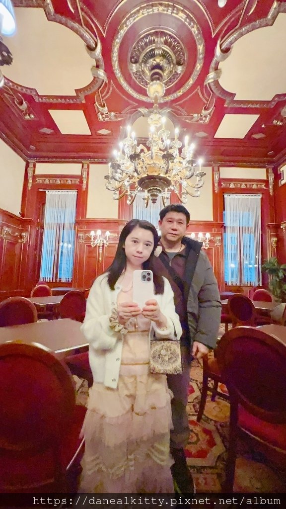 匈牙利 布達佩斯~ 百年歷史 紐約咖啡館 New York 