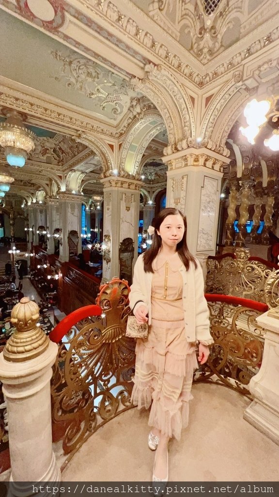 匈牙利 布達佩斯~ 百年歷史 紐約咖啡館 New York 