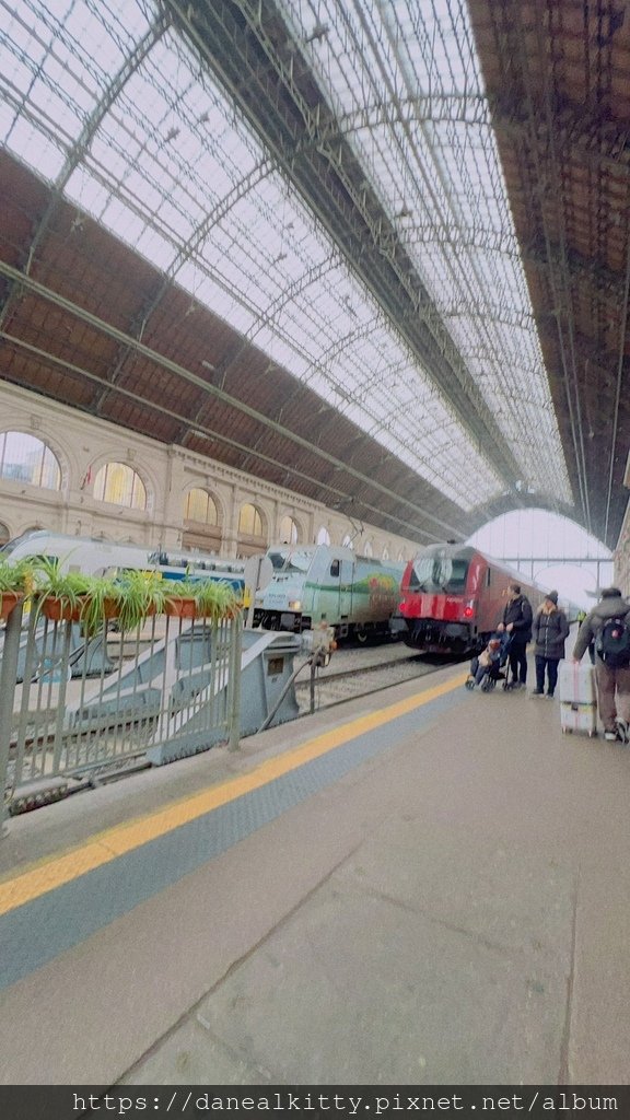 匈牙利 布達佩斯 火車站 東站 Keleti palyaud
