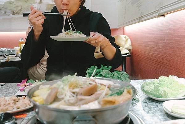 啊【蘆洲美食】名羊天下(原 山羊城）好吃 品質高的 羊肉爐 