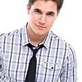 Robbie Amell