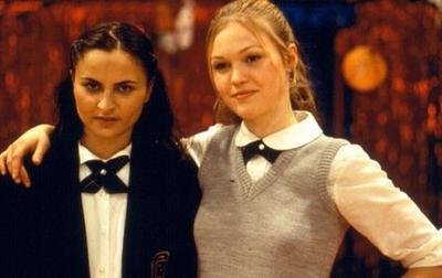 Julia Stiles.jpg