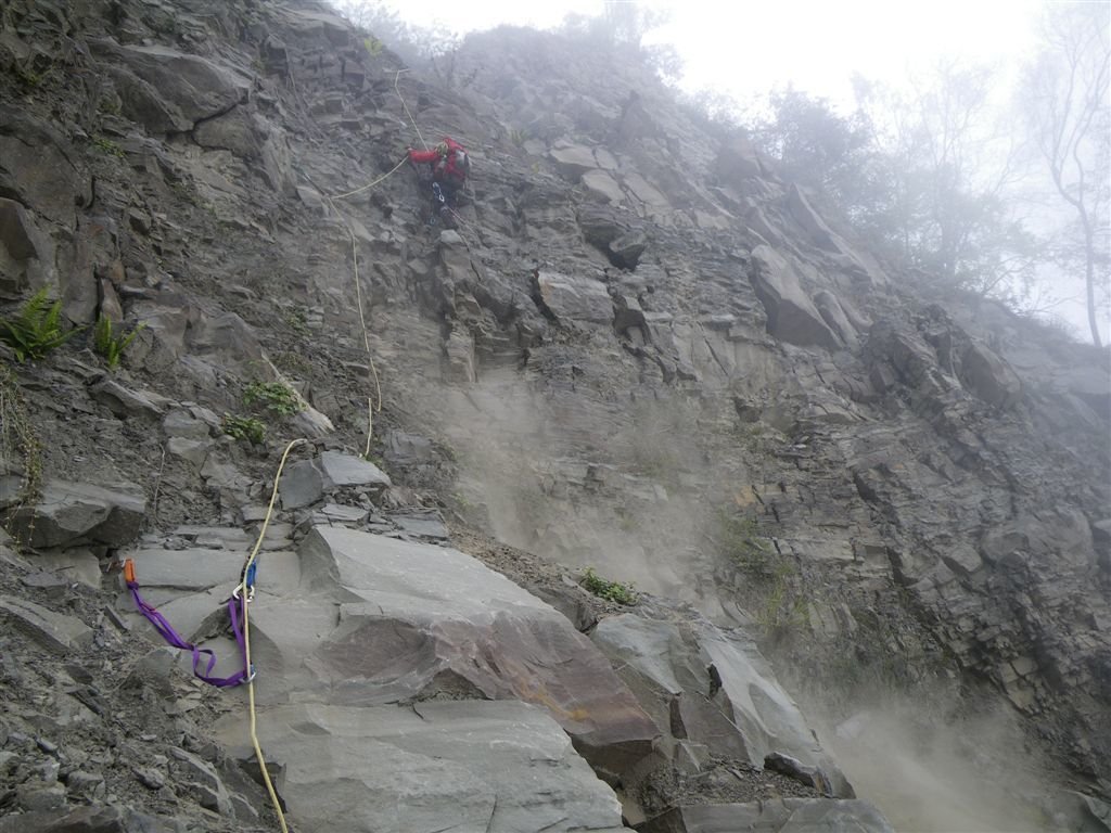 霍俄索溪溯登新望嶺_0219_2011-3-24 上午 11-33-48.JPG