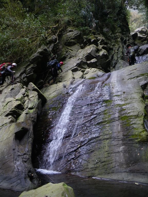 霍俄索溪溯登新望嶺_0327_2011-3-25 上午 09-13-04.JPG