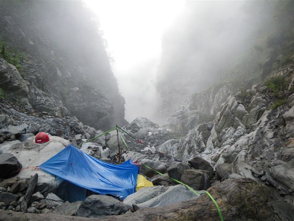 霍俄索溪溯登新望嶺_0177_2011-3-24 上午 06-33-44.JPG