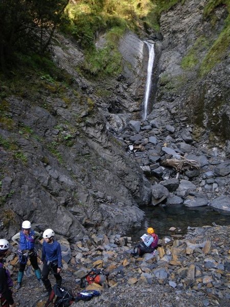 2009-05-29 16-36-28_實谷富溪溯登魔葉名病山_0322.JPG