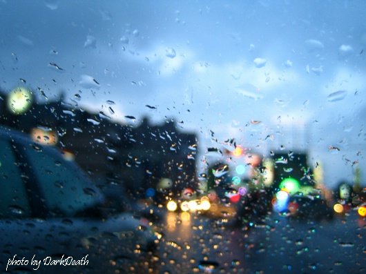 9806雨景
