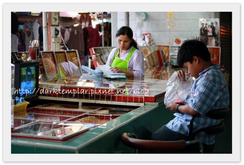 1003 Bangkok Traditional Market (33).jpg