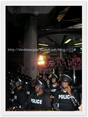 2010 Bangkok Riot (3).jpg