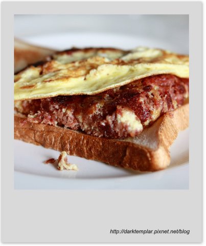 Corned Beef &amp; Egg Sandwich.jpg