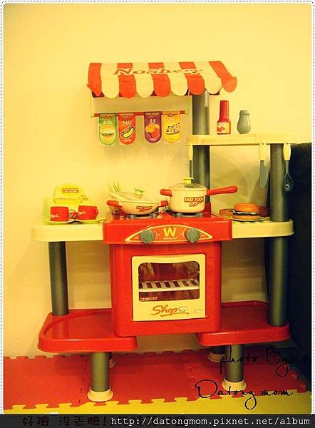 0518kitchen (2).JPG