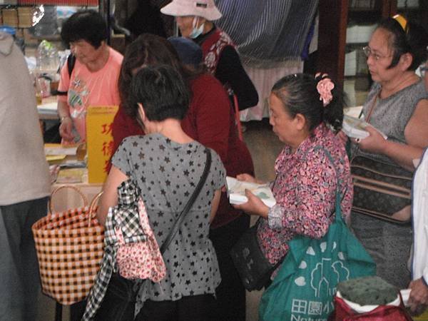 103年12月3日大同世界慈善發放日