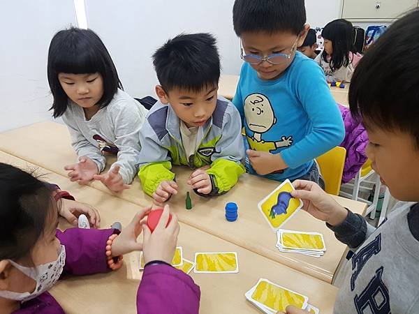 小一桌遊