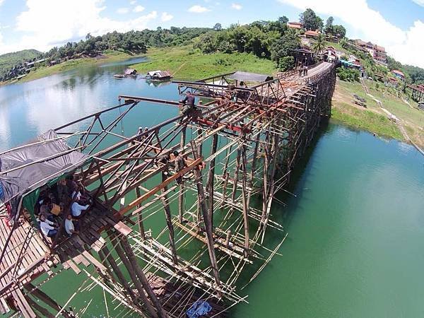 泰國北碧府~夢橋（Mon Bridge）