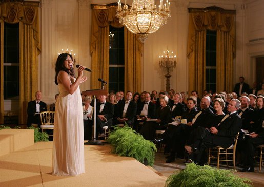 Melinda_Doolittle_performs_in_the_East_Room_of_the_White_House.jpg