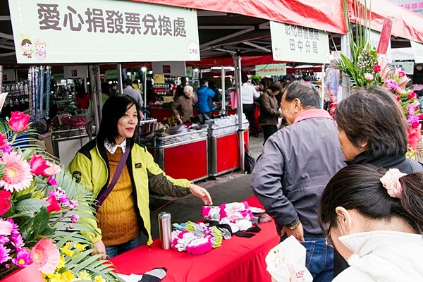 彰化社頭織襪芭樂節-社頭鄉果菜市場2.jpg