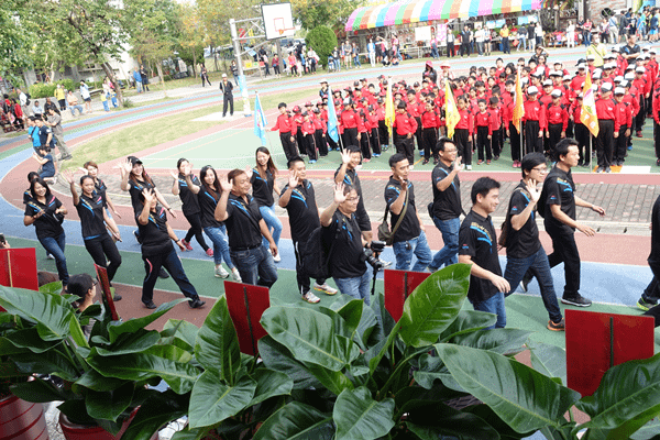 彰化市聯興國小校慶園遊會 Soobi推動學校及數位教學廊道啟用5.png