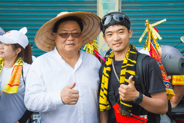 大甲媽祖遶境進香鑾轎抵達彰化 彰化縣市首長接駕4.png