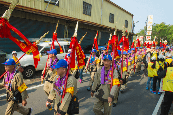 大甲媽祖遶境進香鑾轎抵達彰化 彰化縣市首長接駕5.png